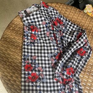 Womens size m blouse